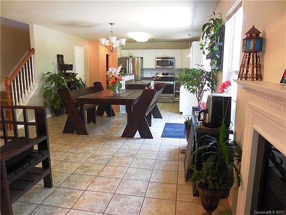 5th image of 2472 Ivy Creek Frd