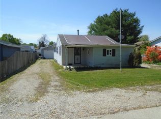 112 E 3rd St, Tilton, IL 61833