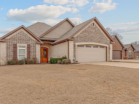 2nd image of 4321 Cypress Pointe Ln