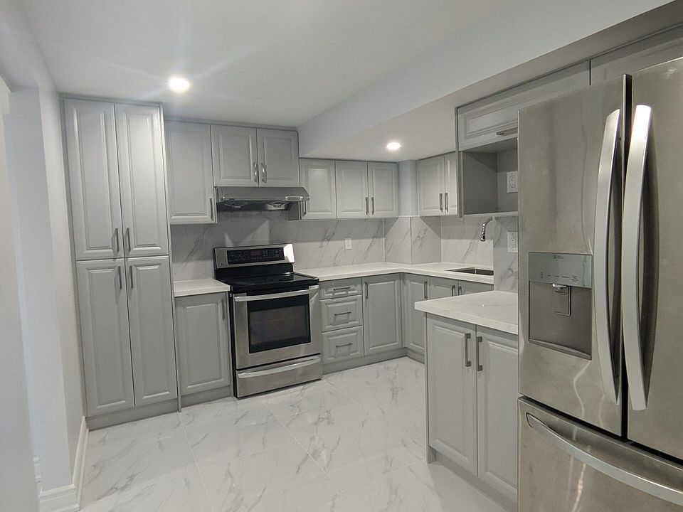 1st image of 51 Britannia Ave E
