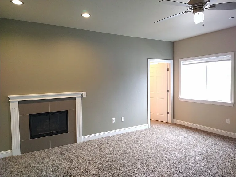 1377 Browning St — Photo 6