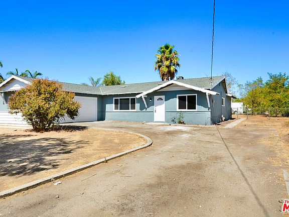 3rd image of 22660 San Jacinto Ave
