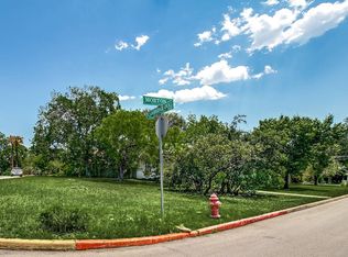 820 Cambridge Oval, Alamo Heights, TX 78209