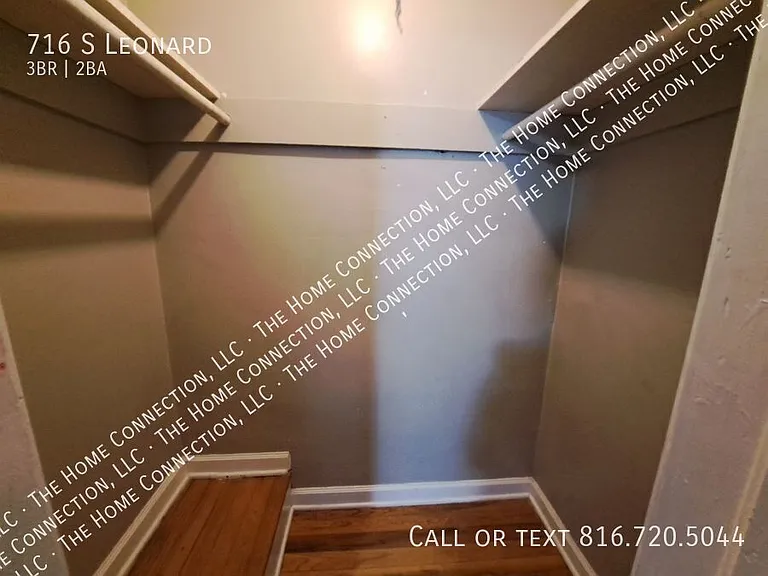 716 S Leonard St — Photo 13