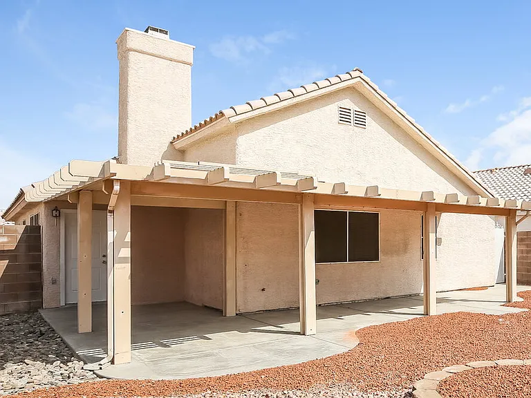 4445 Cielo Ln — Photo 15