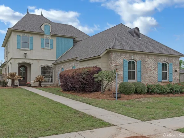 4697 Taldon Ln, Benton, LA 71006