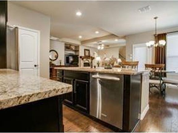 4th image of 12832 Brook Ridge Dr