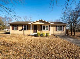 212 Pinewood Ct, Bowling Green, KY 42101