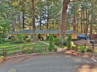 145 Jonathan Ct, Cave Junction, OR 97523