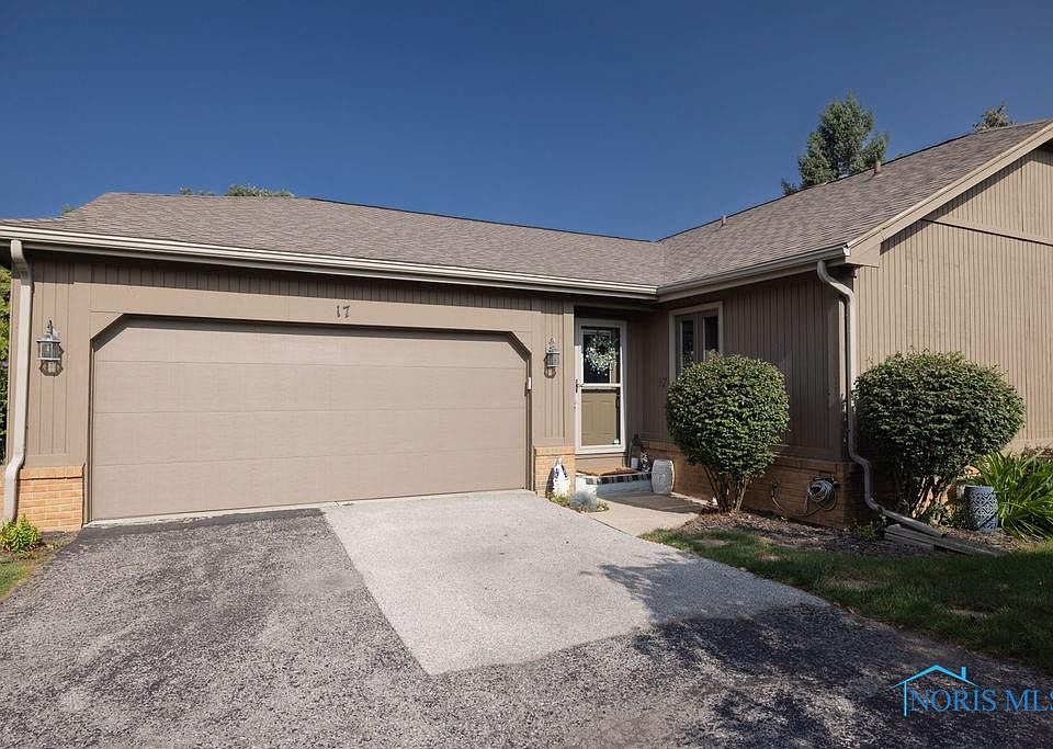 1st image of 17 Meadowpond Dr
