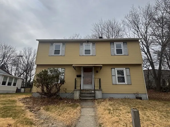 25 Shannon St, Worcester, MA 01604