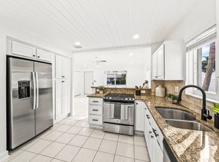 17 Fayette Dr, Ocean Ridge, FL 33435