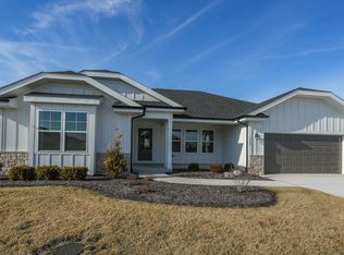 1009 Spring St, Manteno, IL 60950