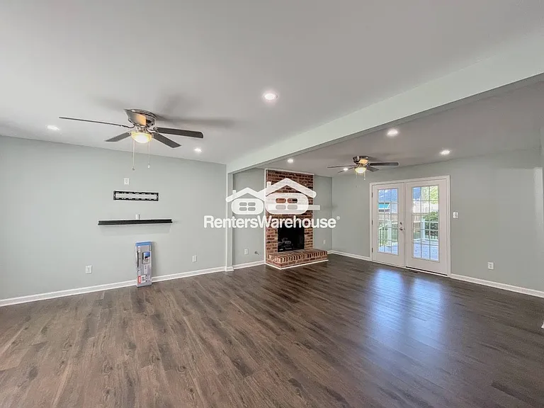 190 Devon Pl — Photo 6