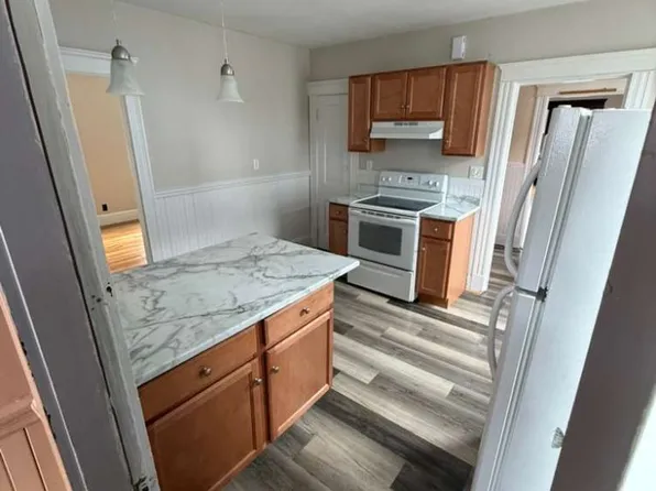 69-71 Barstow St #1, Salem, MA 01970