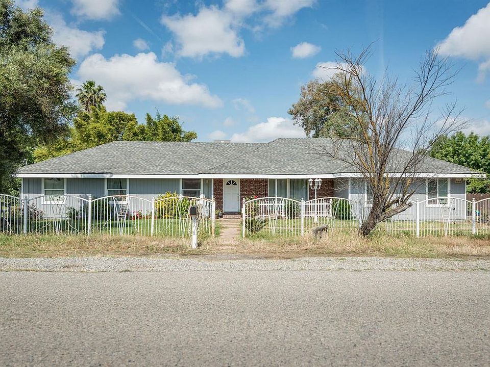 1st image of 18530 Varden Dr