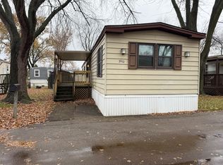 3910 Ingleside Pl, Waukegan, IL 60085