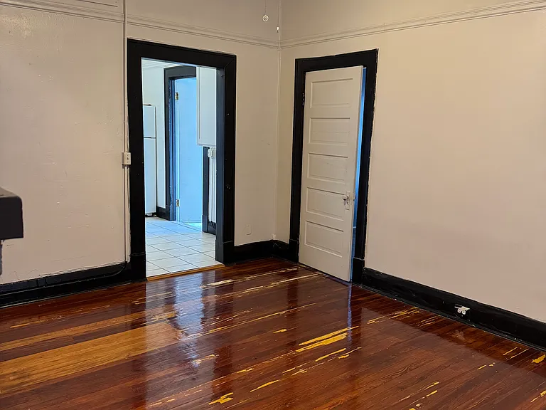 607 E Louisiana Ave #1 — Photo 6