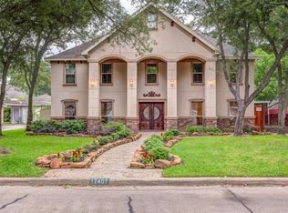 17407 Rolling Creek Dr, Houston, TX 77090