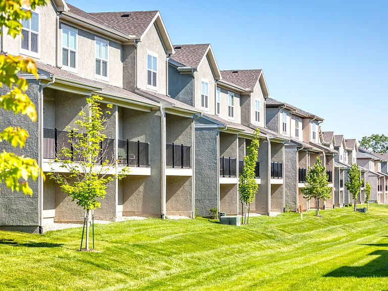Prairie Pines Townhomes — Photo 44