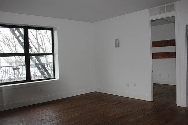 Rented by Simply Brooklyn Realty Inc | media 33