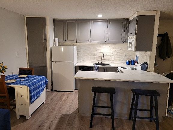 5th image of 2304 Balsam Dr