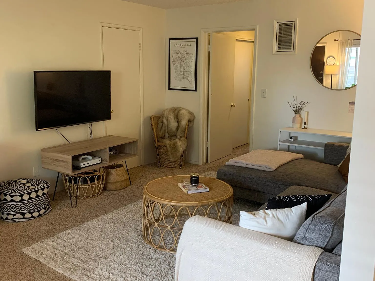 1 bed, 650 sqft, $1,949 — Photo 2