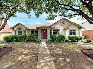 8310 Hidden Spring Dr, Frisco, TX 75034