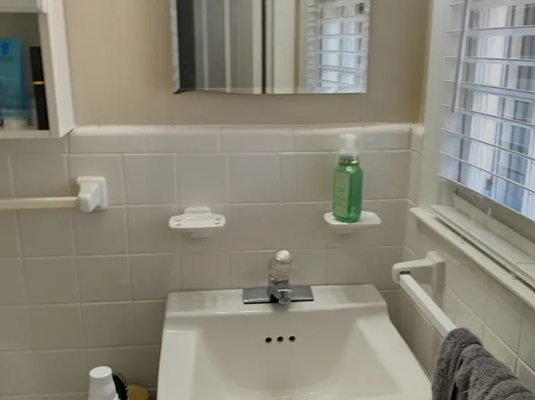 5801 Dogwood Dr, Raleigh, NC 27616