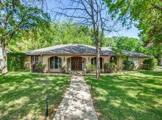 12010 Saddlehorn Ln, Mansfield, TX 76063