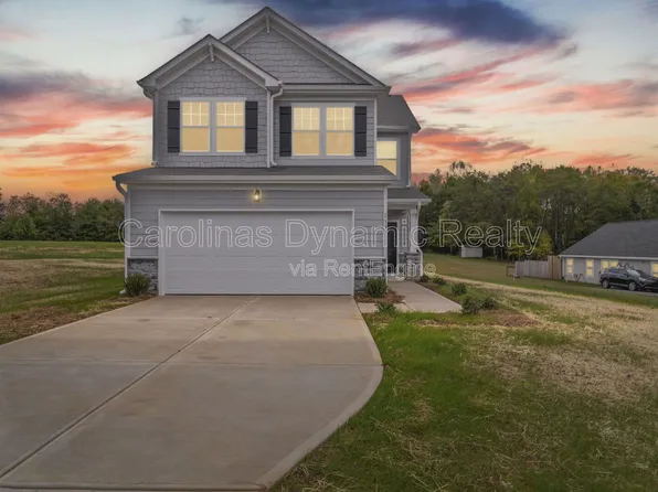 133 Pumice Dr, Statesville, NC 28625