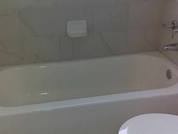 5th image of 1301 N Palm Dr