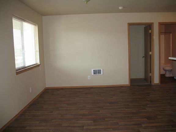 5th image of 1510 Cooley St APT 5