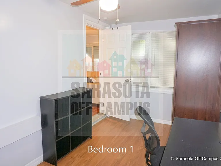 4026 Royal Palm Ave — Photo 24