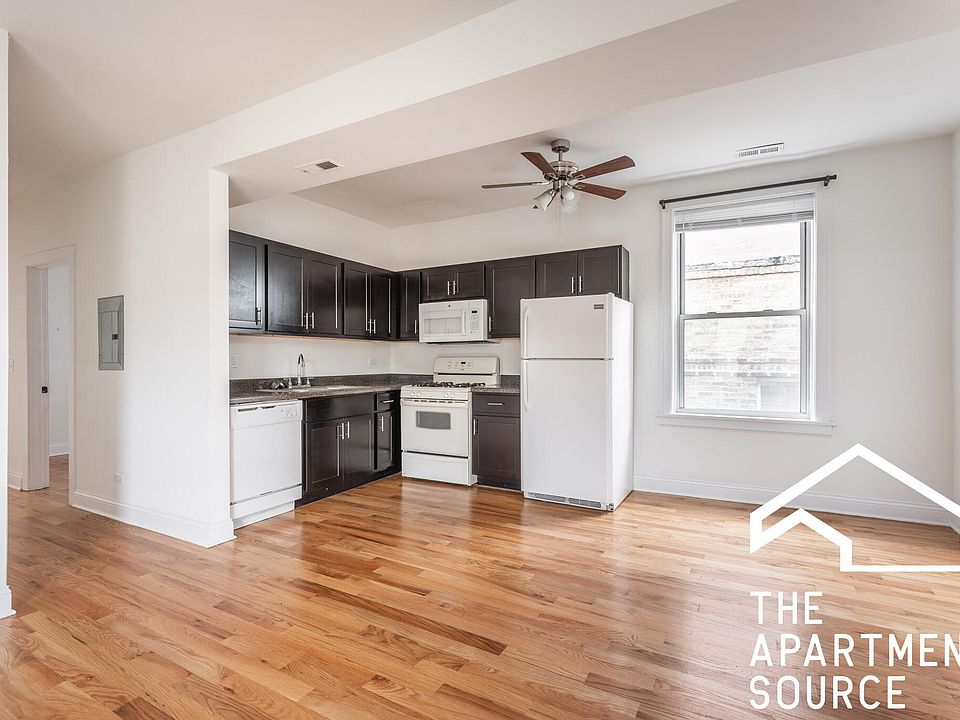 1st image of 4419 N Rockwell St #B3