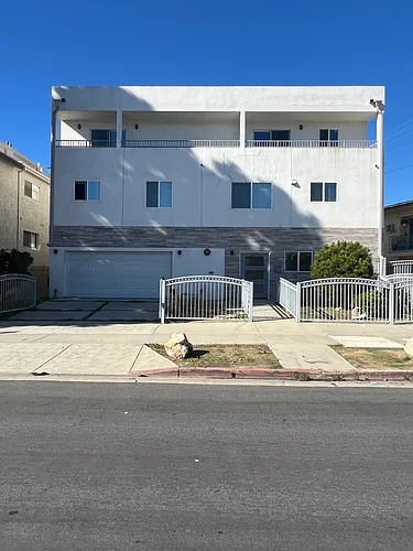 3317 Bagley Ave #2 Photo 1