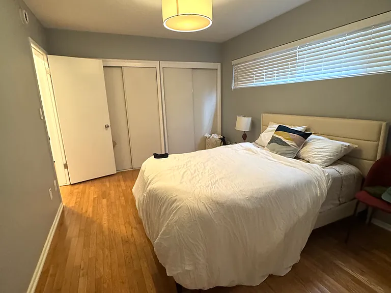 secondary bedroom