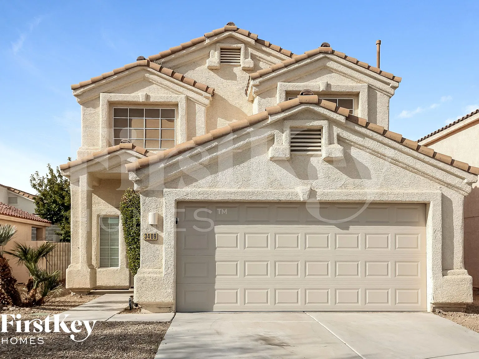 3 bed, 2.5 bath, 1912 sqft, $2,585 — Photo 1