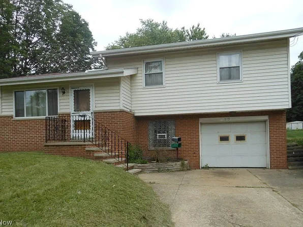 879 Brittain Rd, Akron, OH 44305