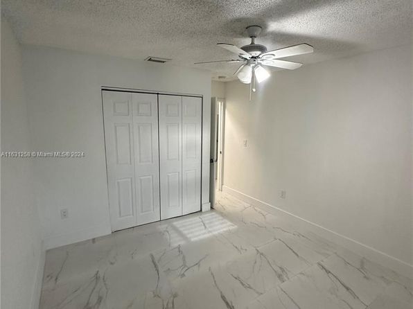 hialeah-florida-43959392 picture