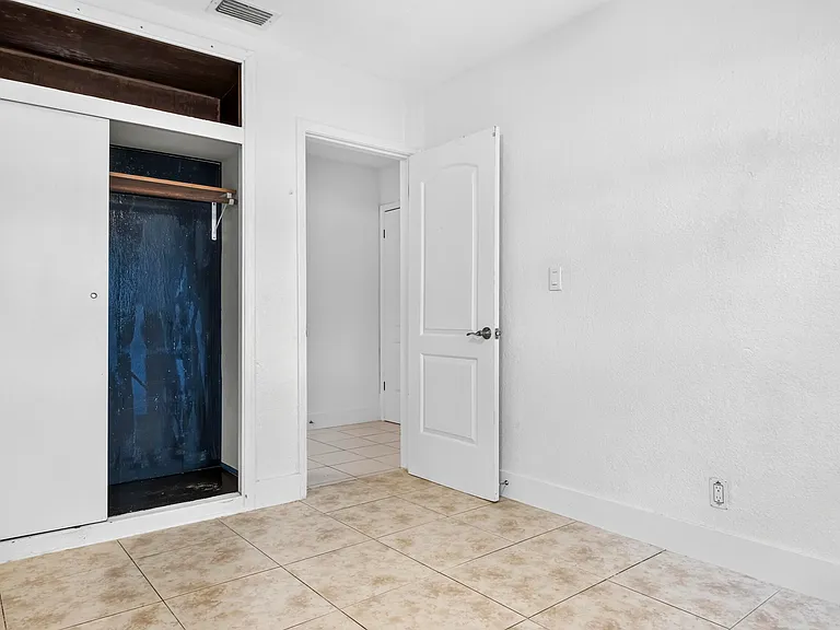 1515 NW 8th Ave #1515 — Photo 17