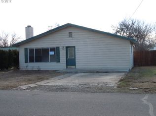 1160 W Poplar Ave, Hermiston, OR 97838