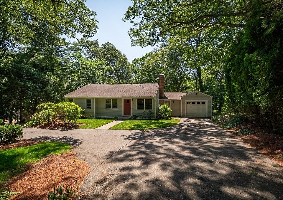 1st image of 101 Topsfield Rd
