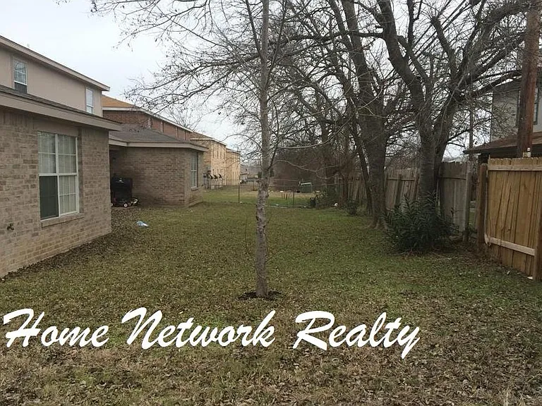 3312 Cantabrian Dr #D — Photo 31