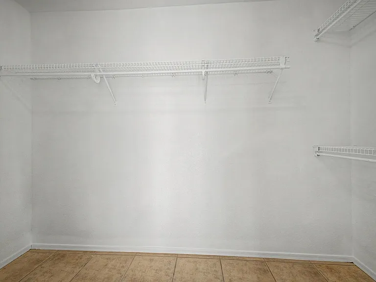 7043 W Phelps Rd — Photo 19