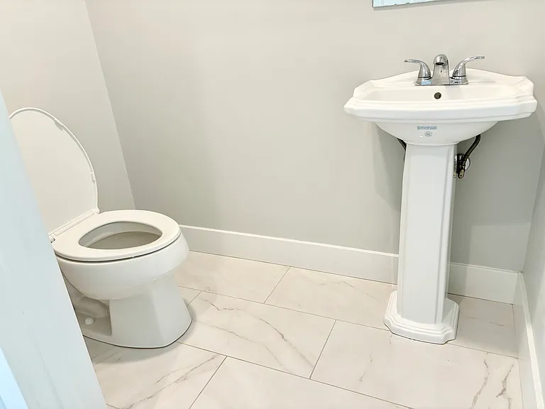 151 Hancock St #16 — Photo 20