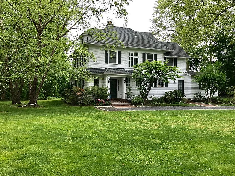 424 Navesink River Rd, Red Bank, NJ 07701 Zillow