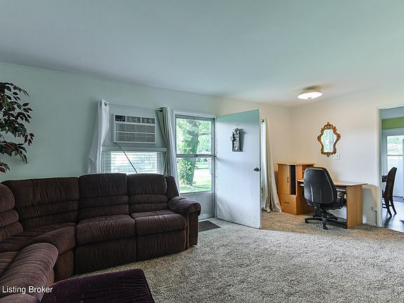5th image of 10015 Donau Ln