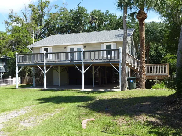 1219 Thistle St, Edisto Island, SC 29438
