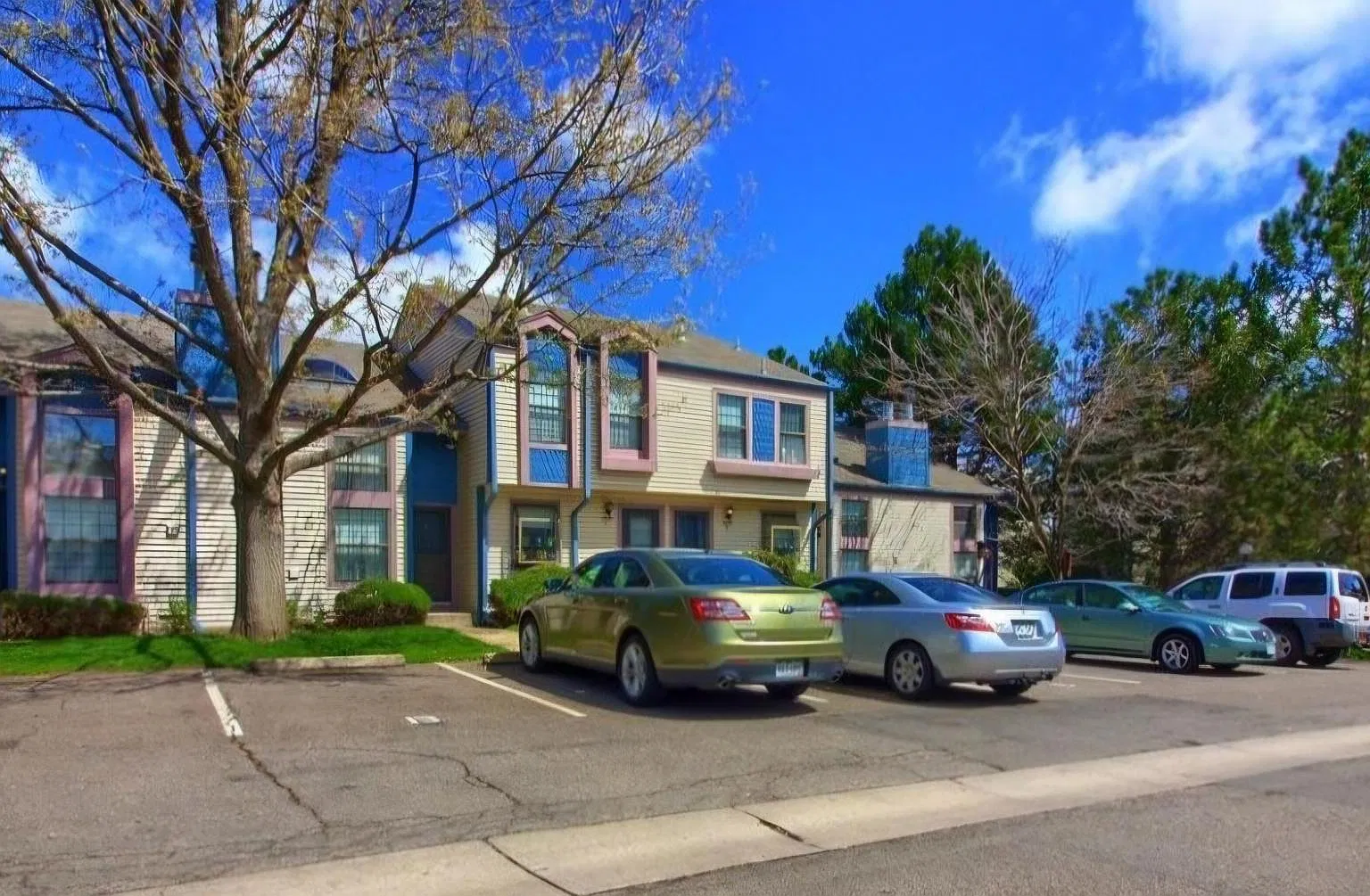 1 bed, 706 sqft, $1,600 — Photo 1